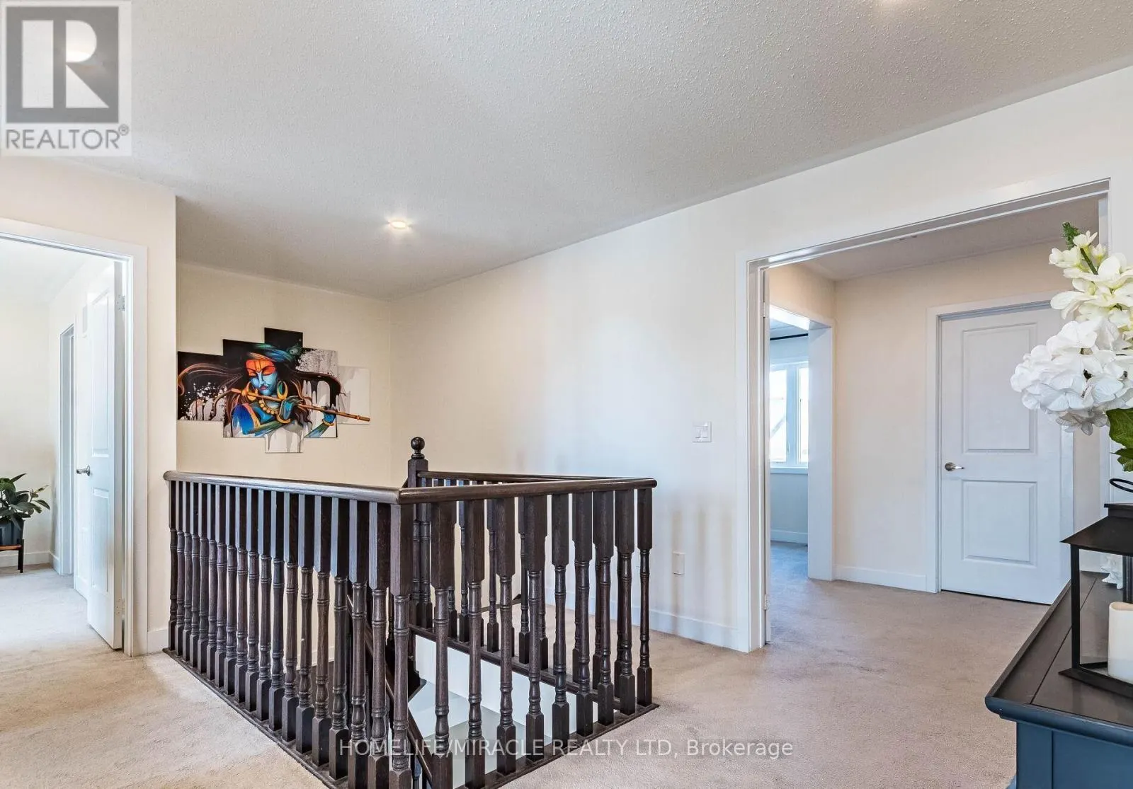 10 BUCKLES COURT