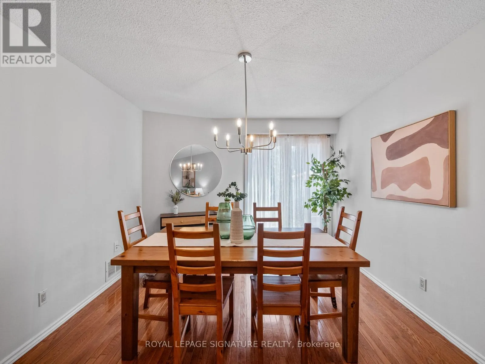 1101 DUNBARTON ROAD