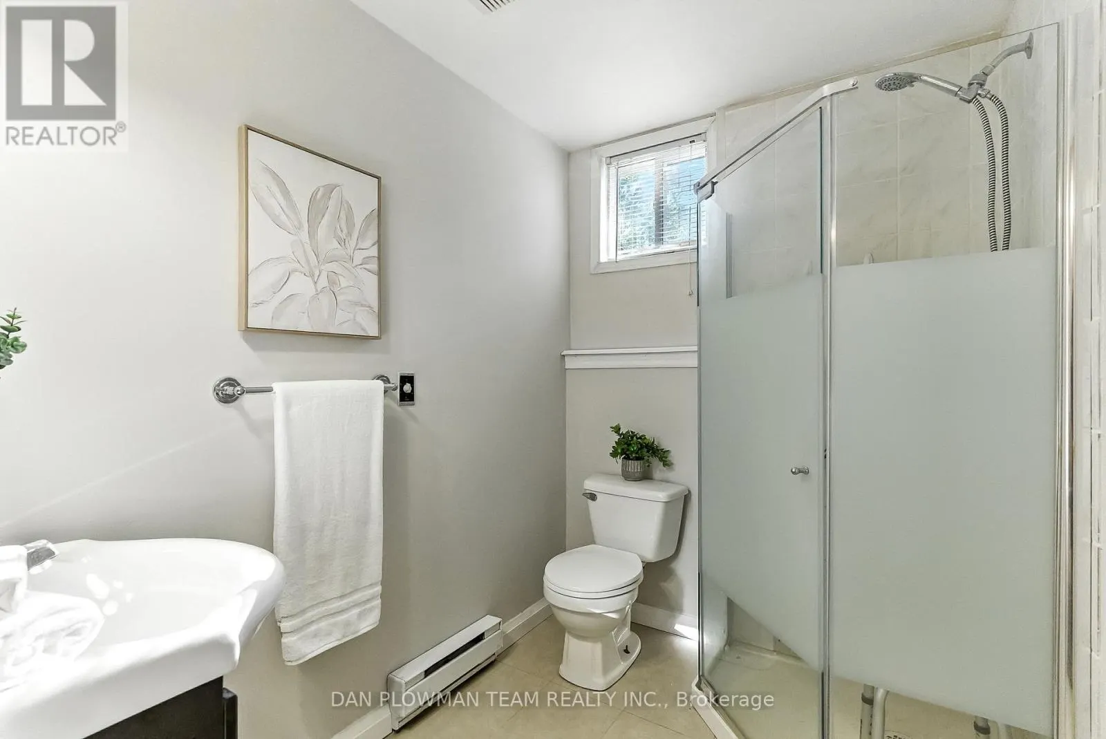 203 PORTVIEW ROAD