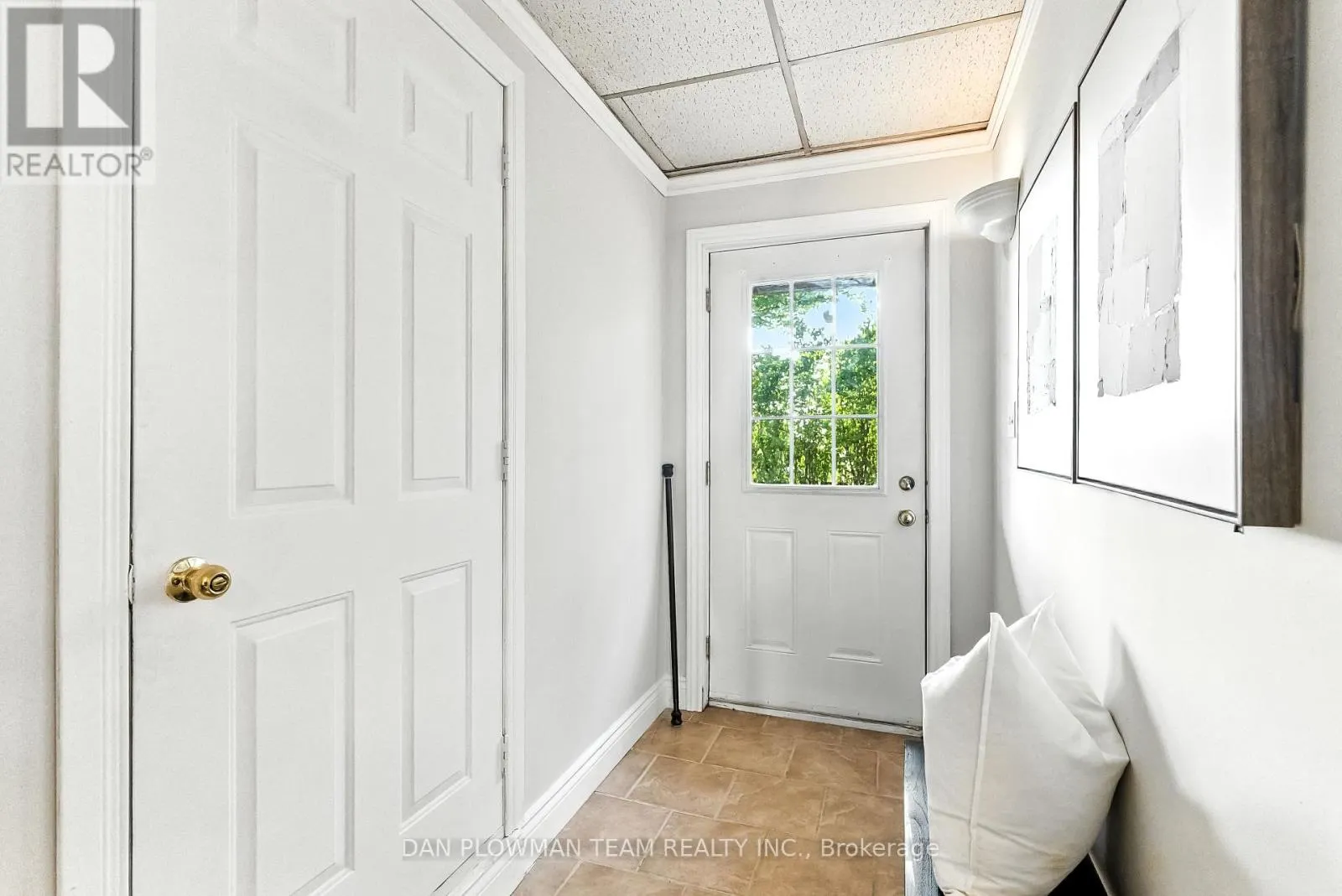 203 PORTVIEW ROAD
