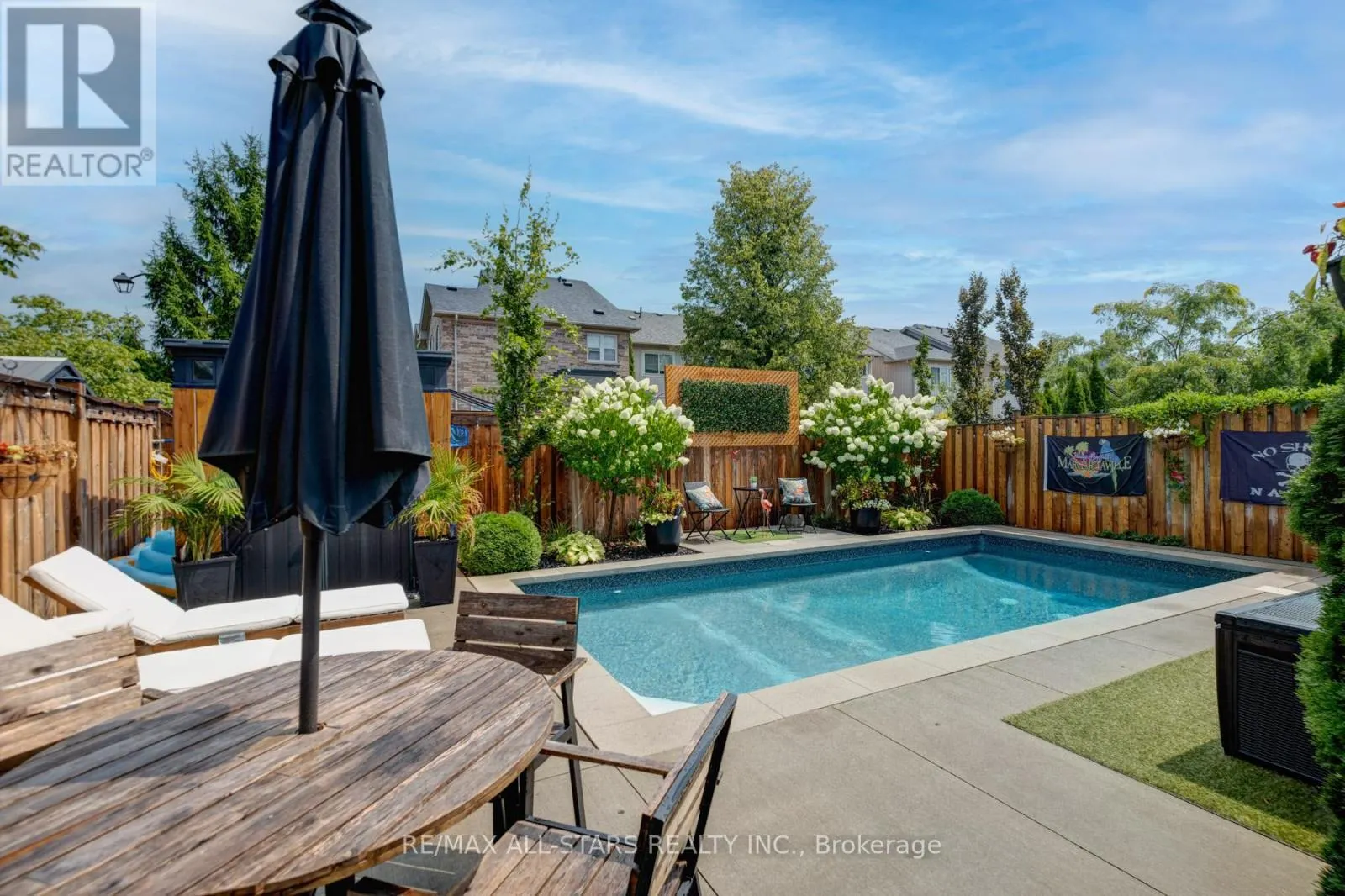 94 BEXLEY CRESCENT