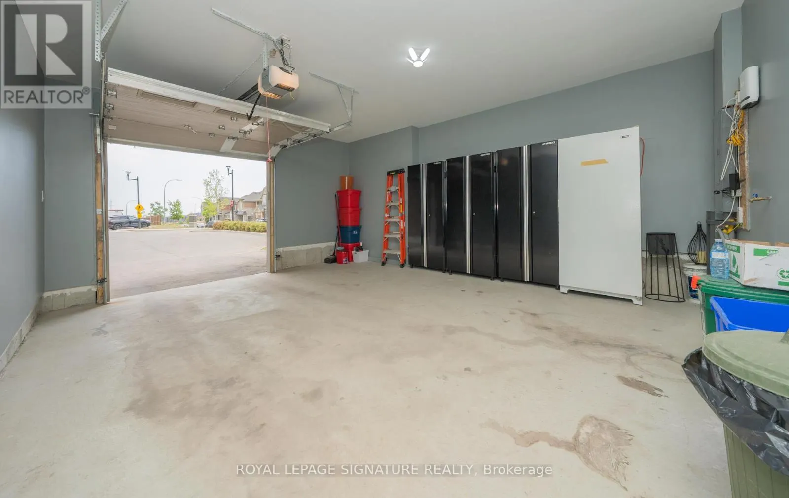 101 - 1148 DRAGONFLY AVENUE