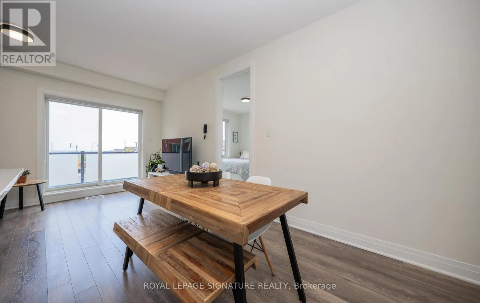 101 - 1148 DRAGONFLY AVENUE