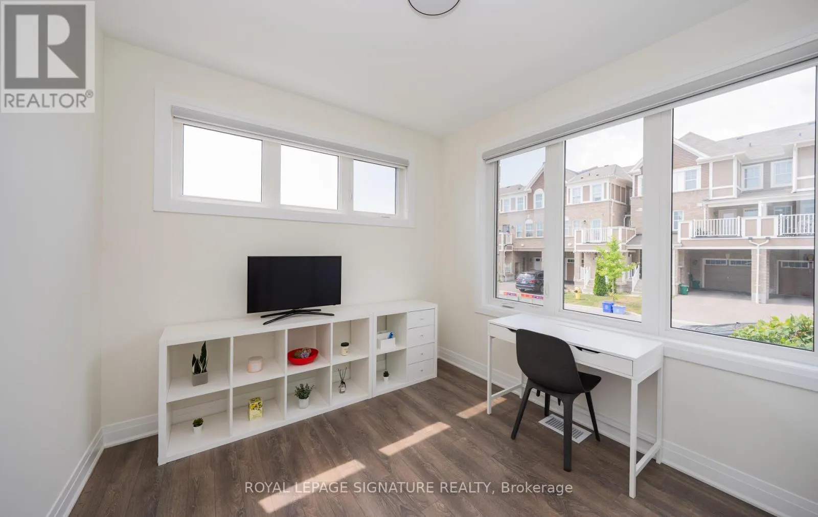 101 - 1148 DRAGONFLY AVENUE