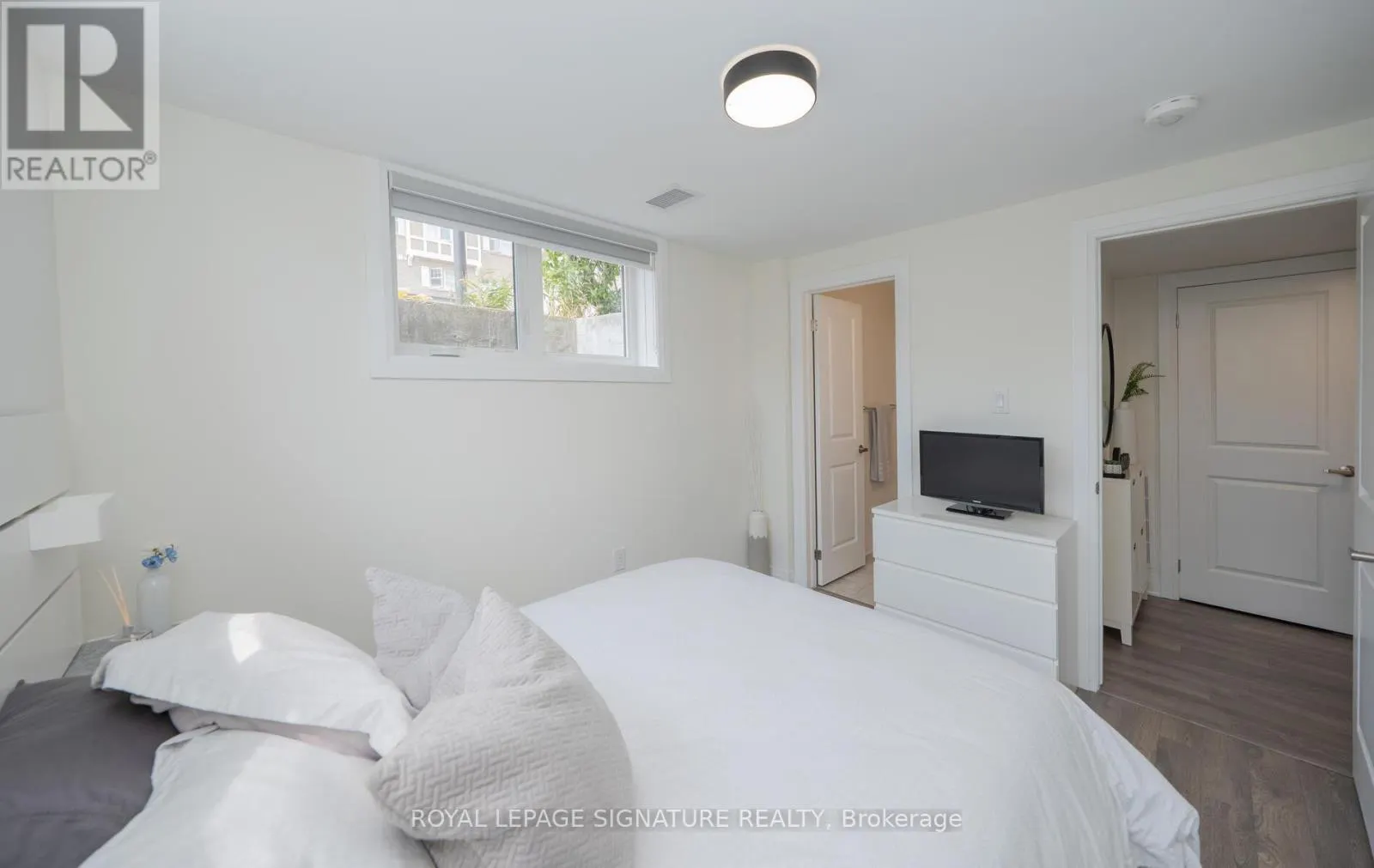 101 - 1148 DRAGONFLY AVENUE