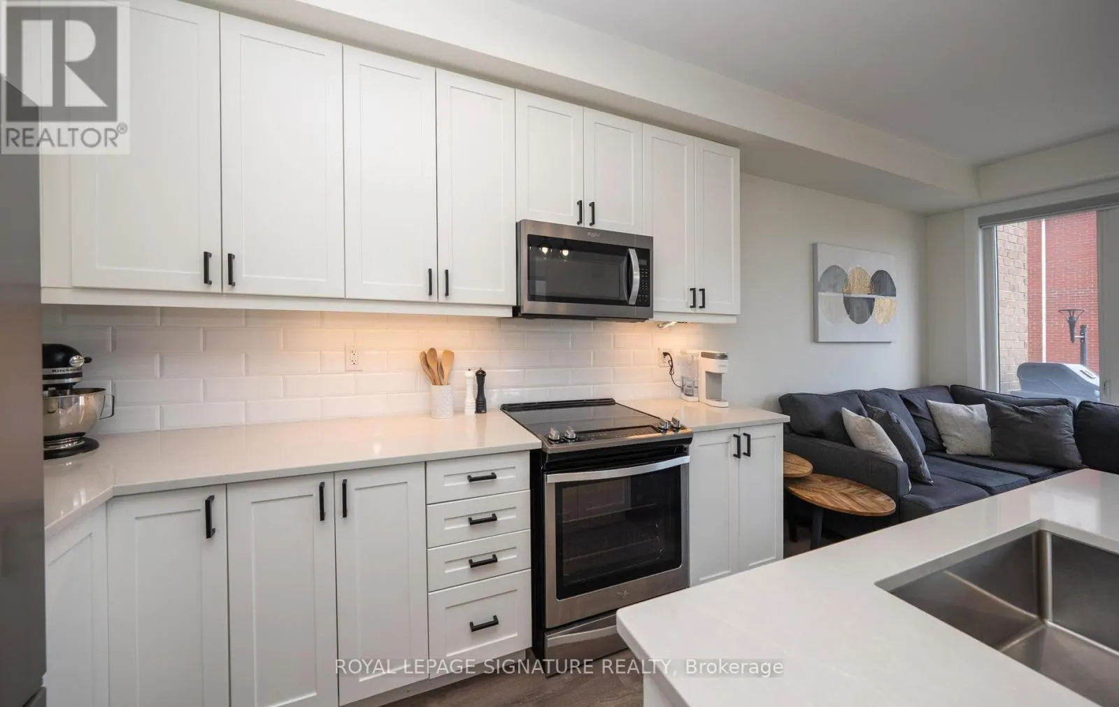 101 - 1148 DRAGONFLY AVENUE