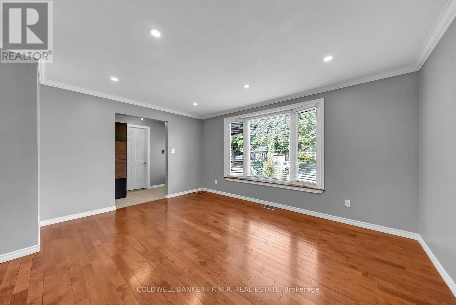 431 GRANGE COURT