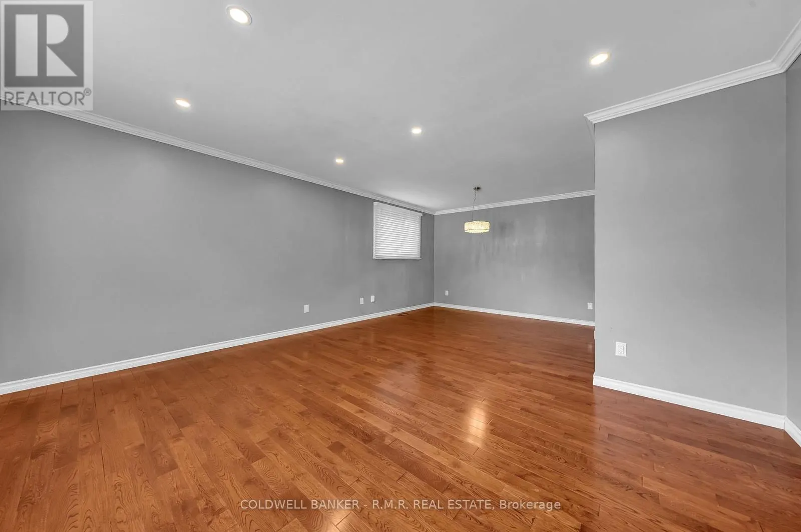 431 GRANGE COURT
