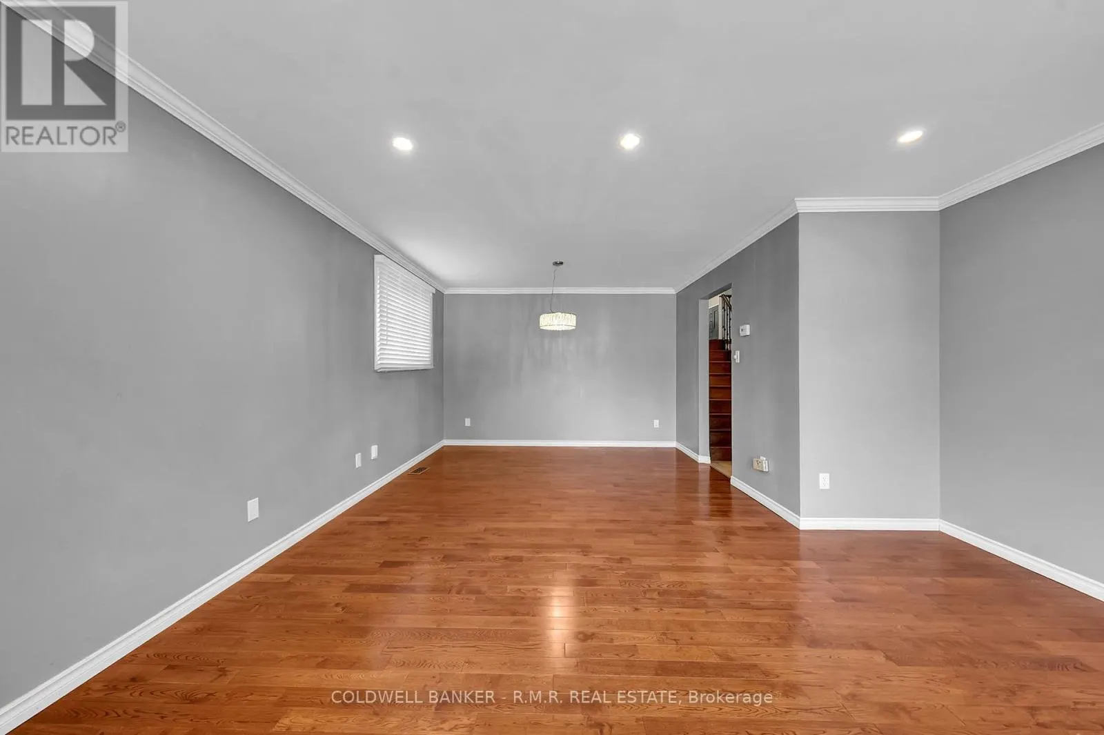 431 GRANGE COURT