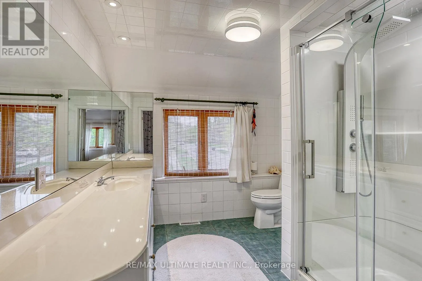 103 WEIR CRESCENT