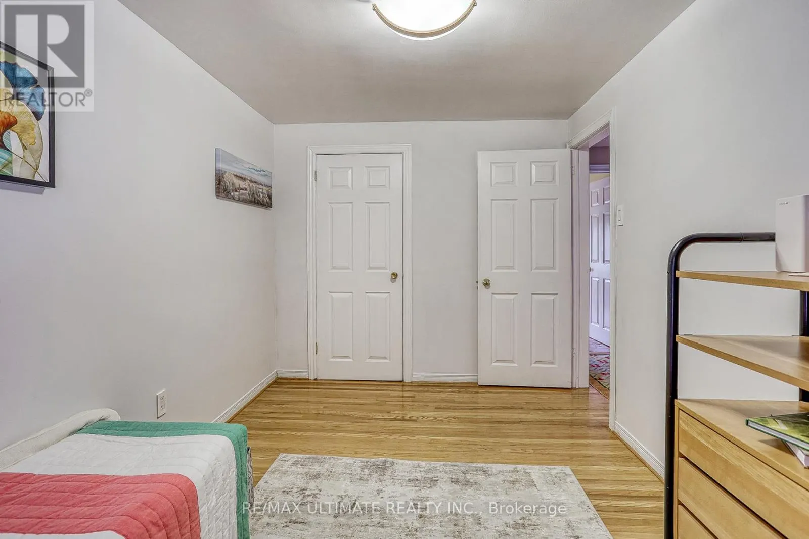 103 WEIR CRESCENT