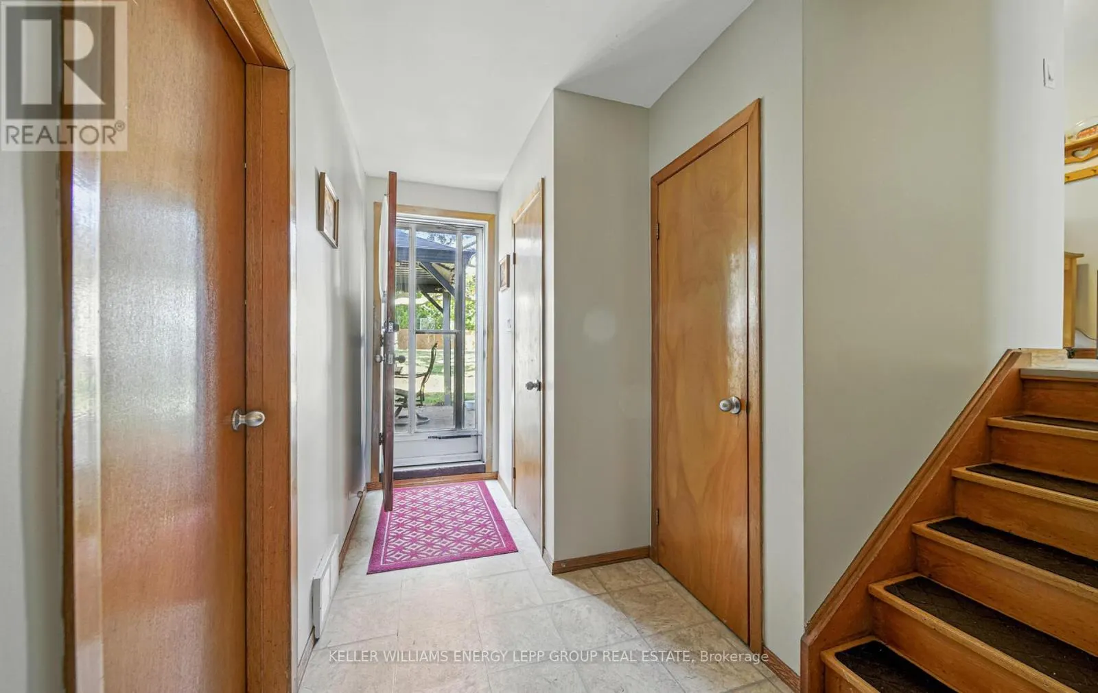 916 SOMERVILLE STREET