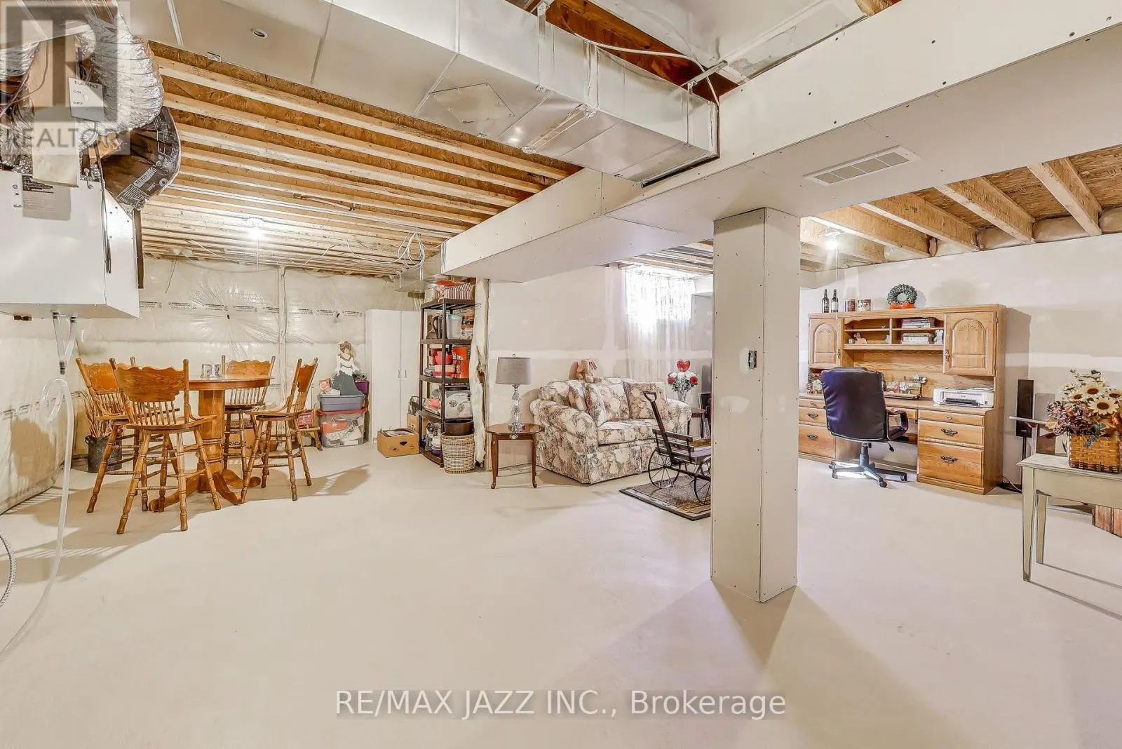 2392 SECRETO DRIVE