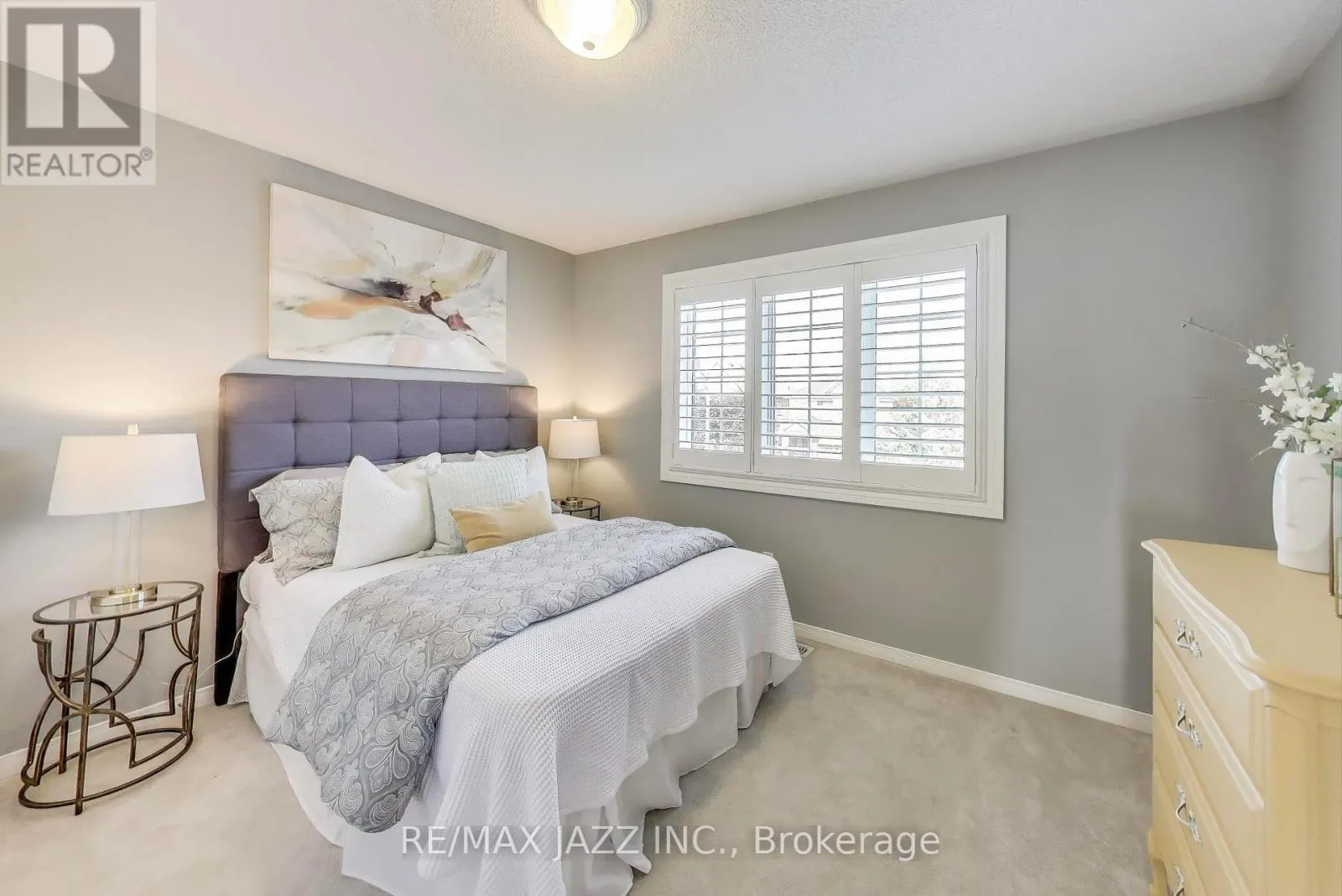 2392 SECRETO DRIVE