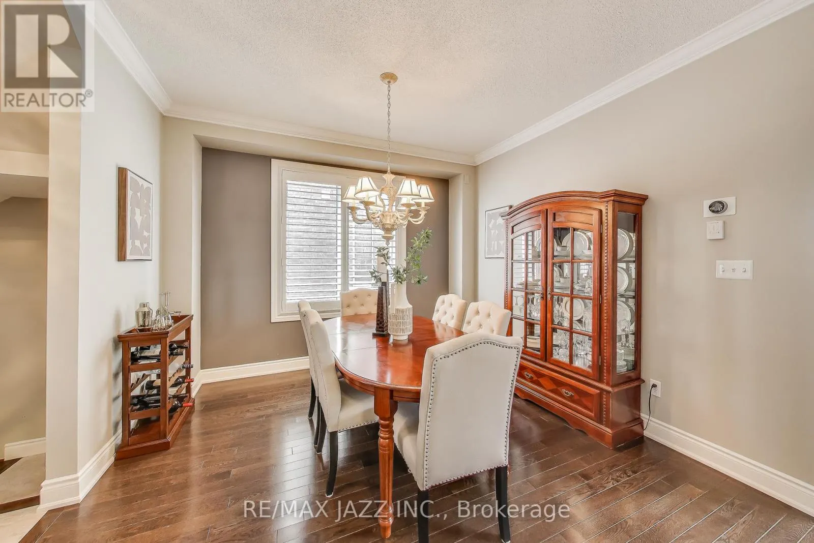 2392 SECRETO DRIVE