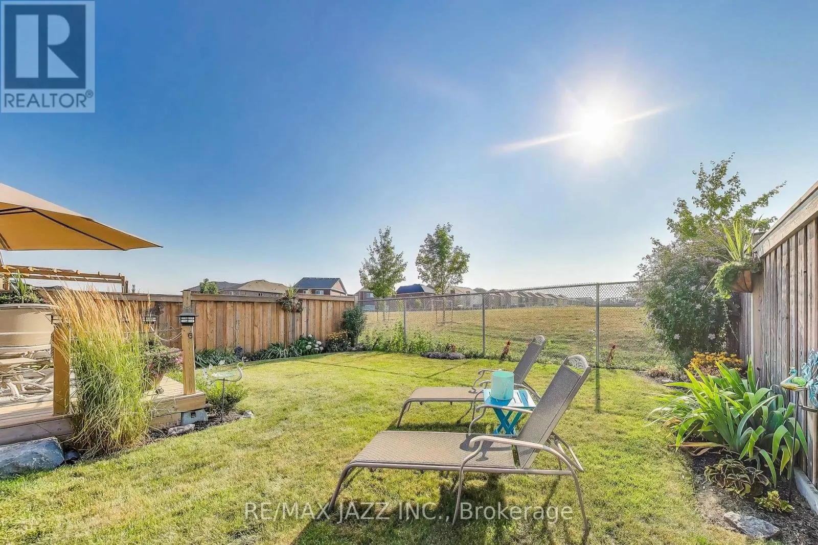 2392 SECRETO DRIVE