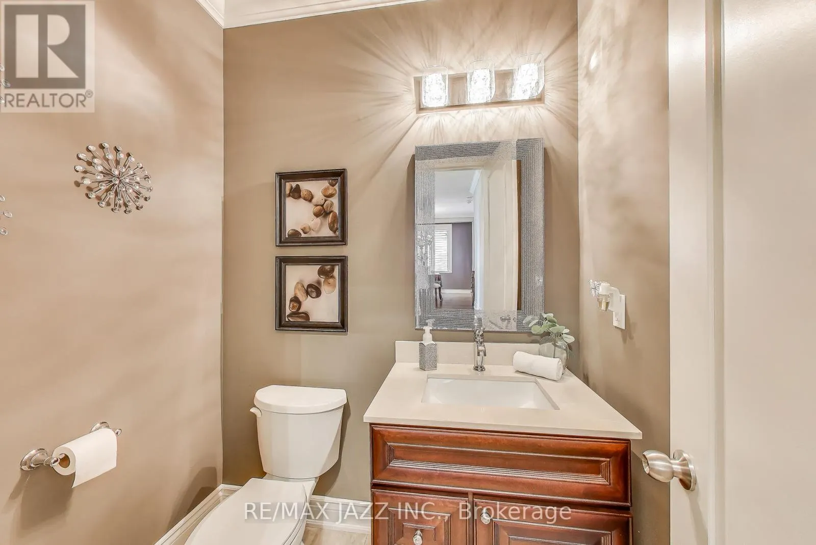 2392 SECRETO DRIVE