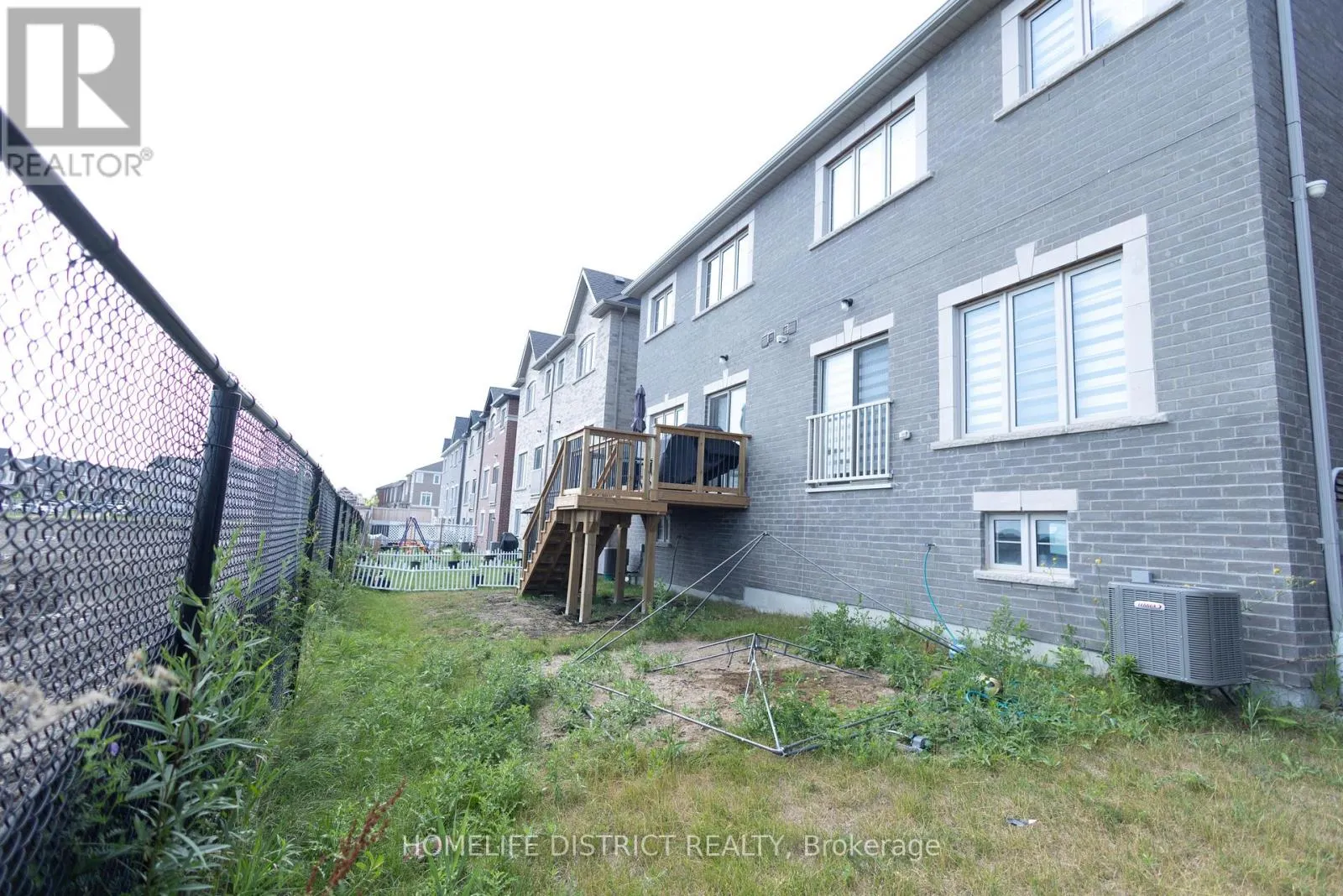 1085 SKYRIDGE BOULEVARD