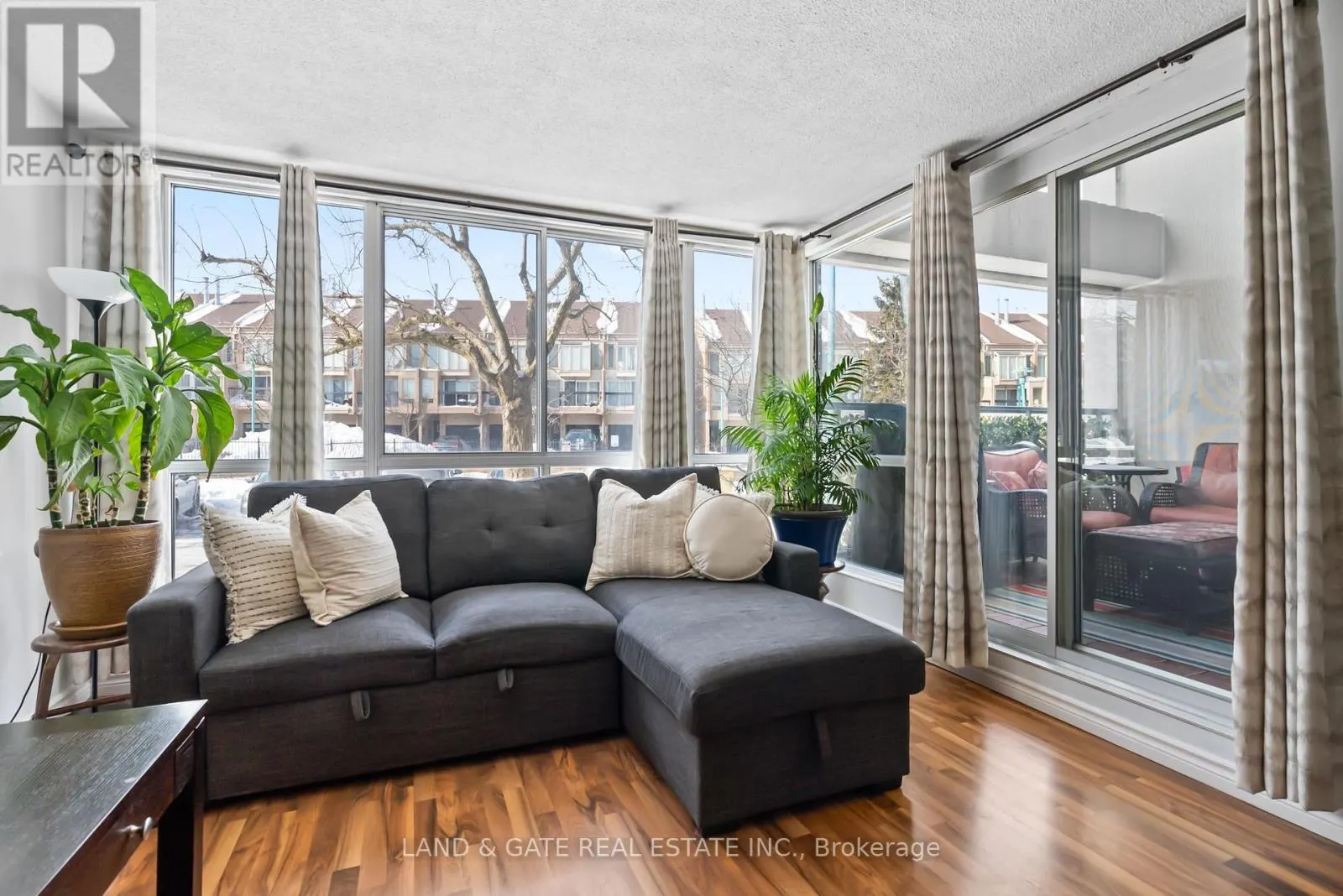 112 - 25 CUMBERLAND LANE, #112