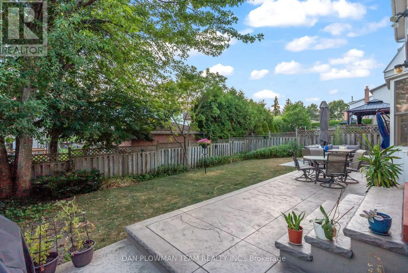 22 ELMEROY COURT