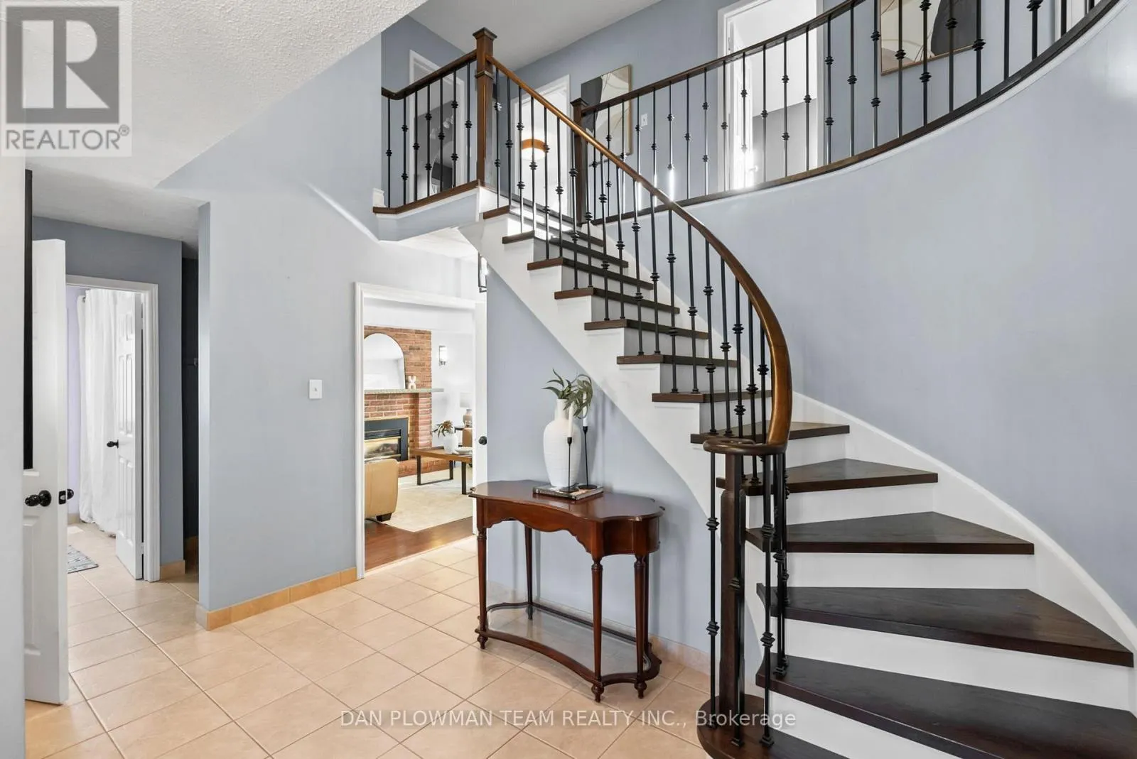 22 ELMEROY COURT