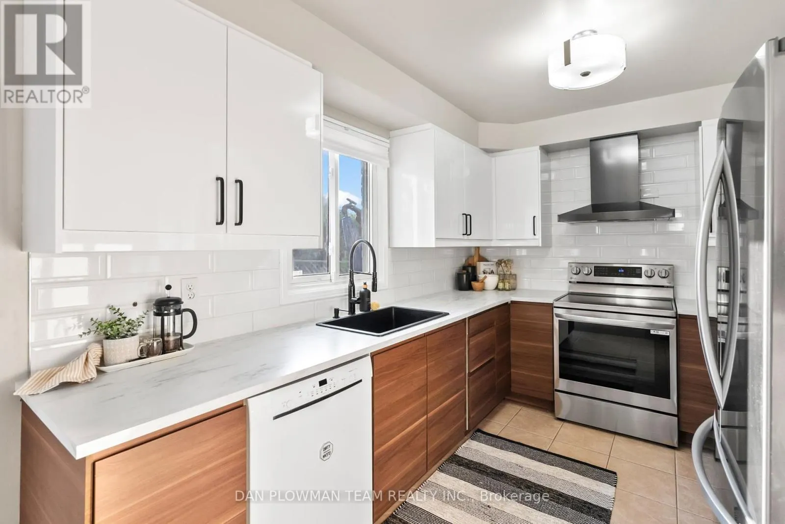 22 ELMEROY COURT