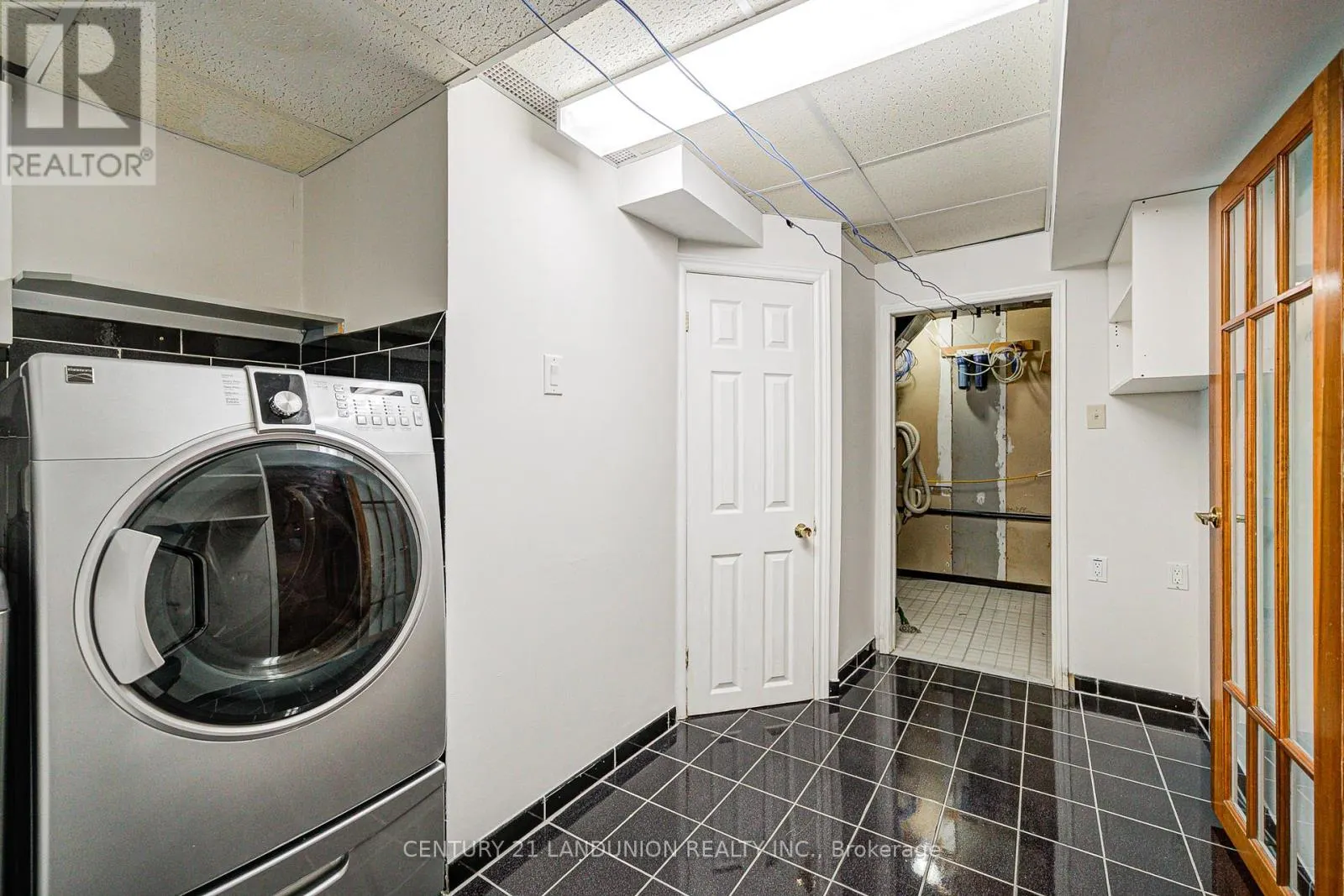 12B BURNT BARK DRIVE