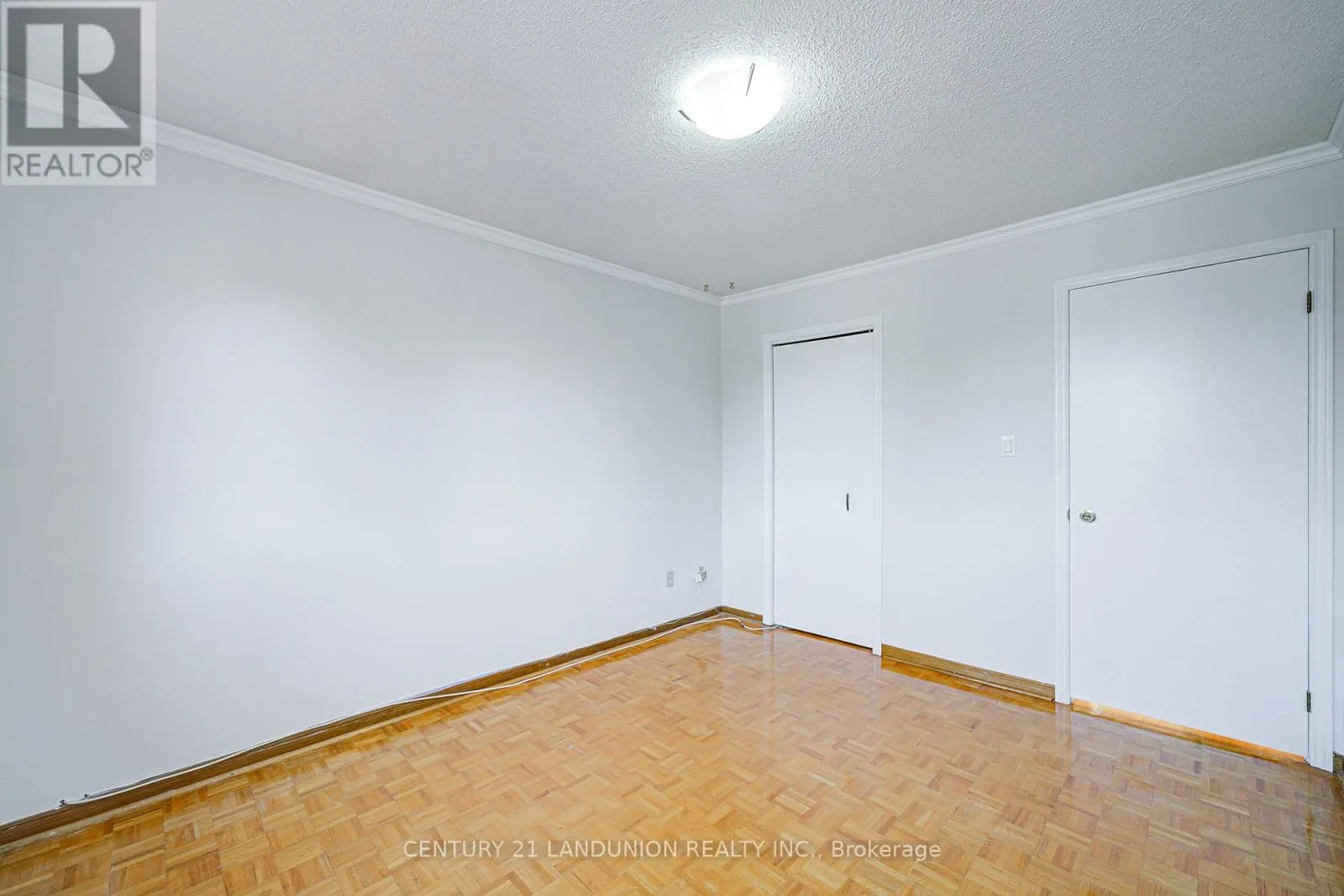 12B BURNT BARK DRIVE