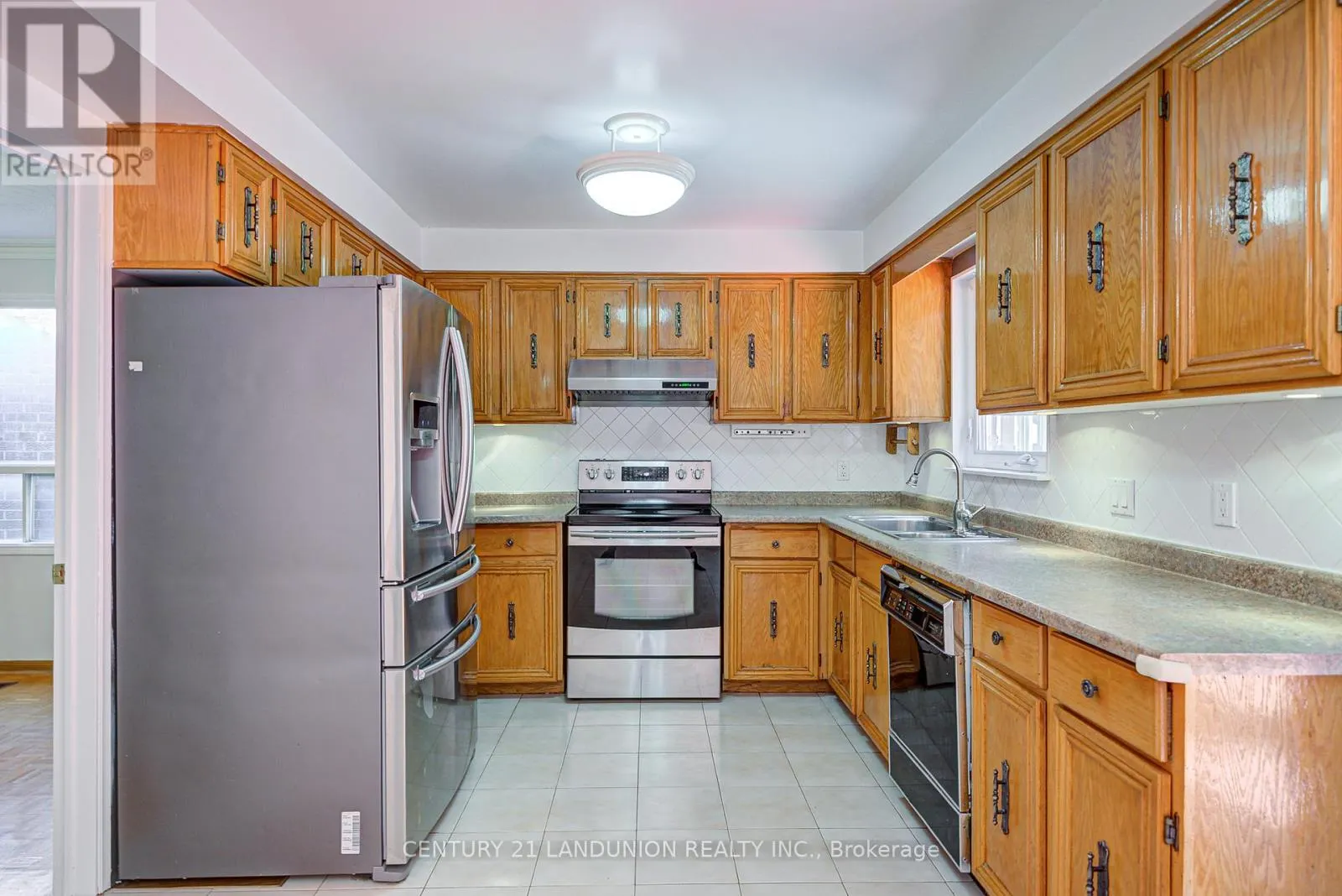 12B BURNT BARK DRIVE