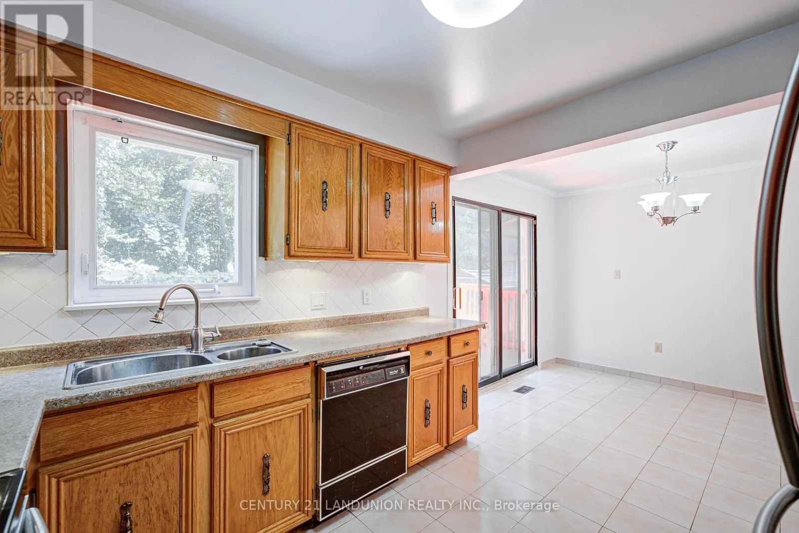 12B BURNT BARK DRIVE