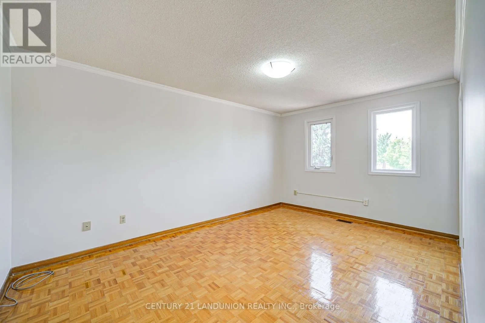 12B BURNT BARK DRIVE