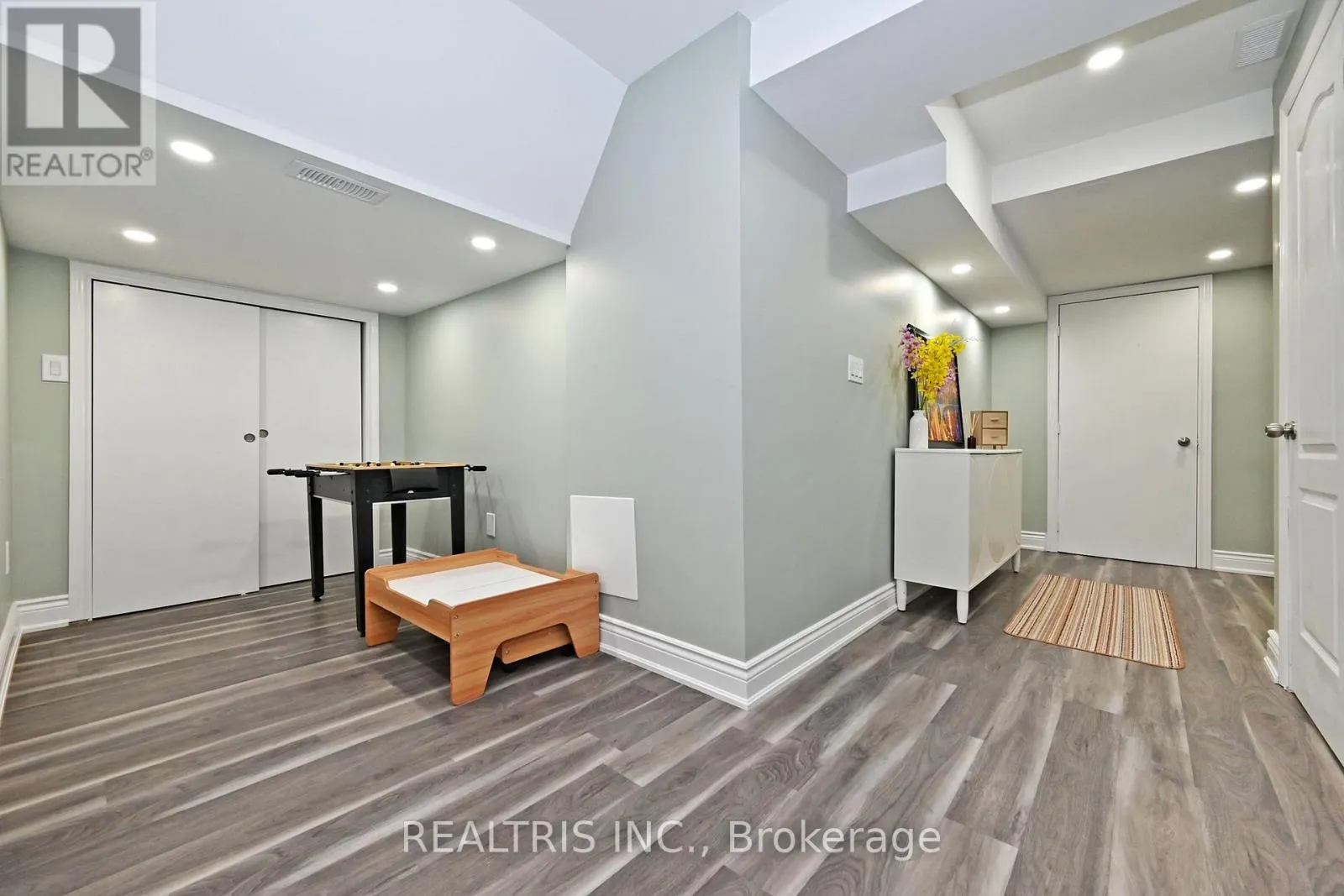 10B HUNT STREET