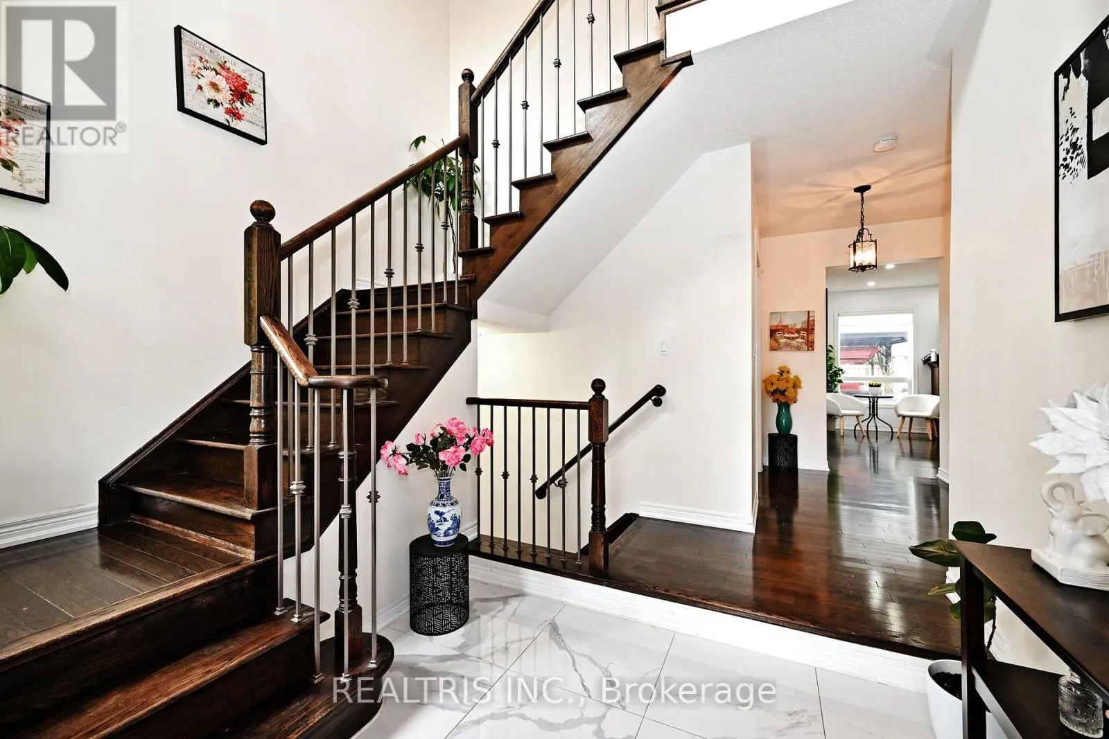 10B HUNT STREET
