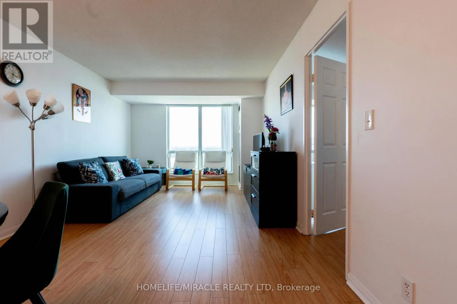 1506 - 1 LEE CENTRE DRIVE
