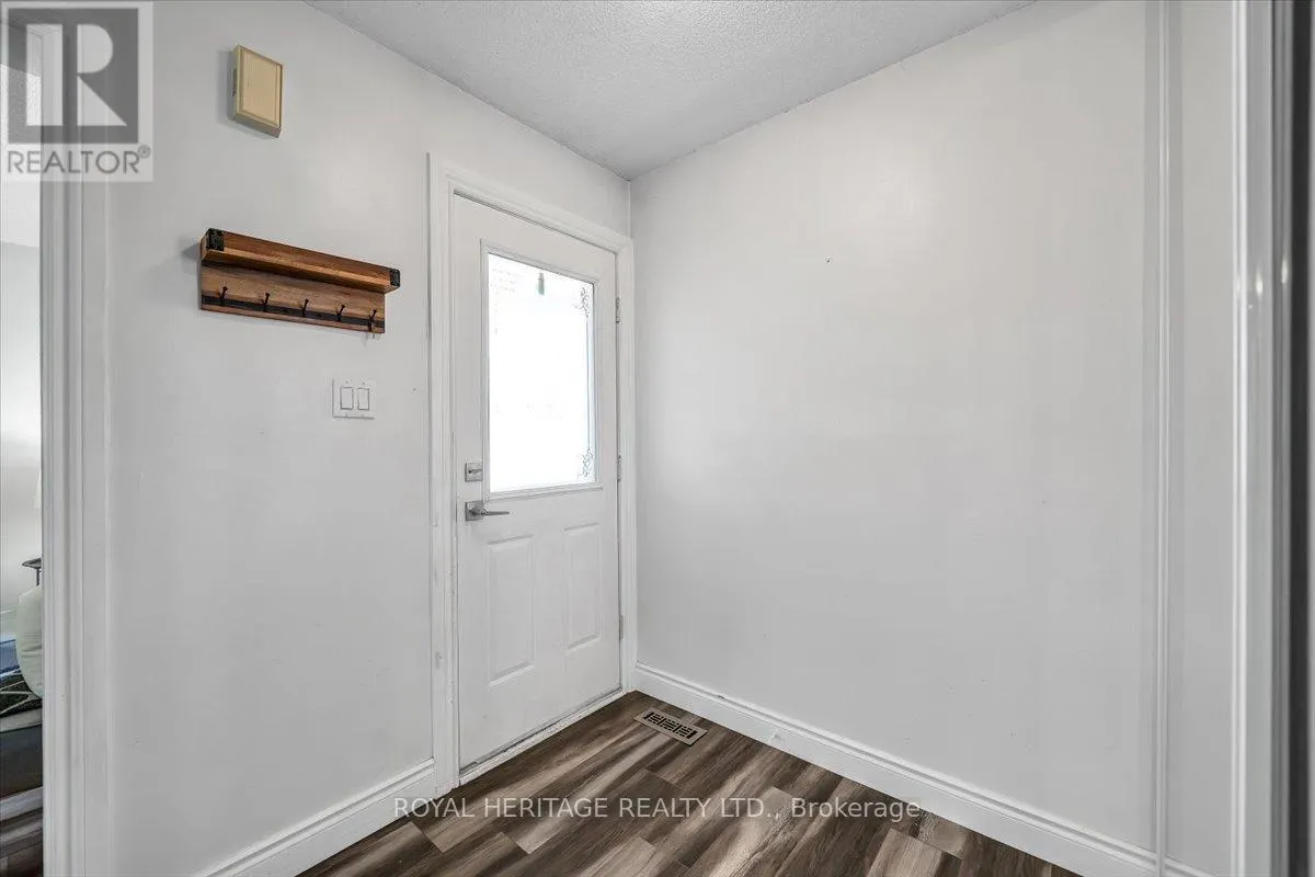 47 YORKVILLE DRIVE