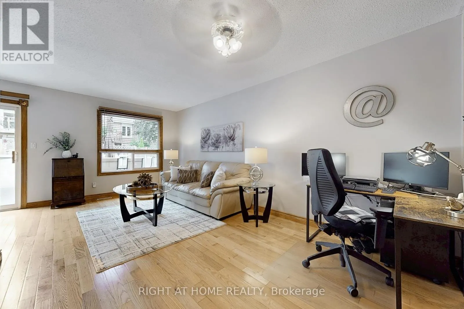 174 OVERBANK DRIVE