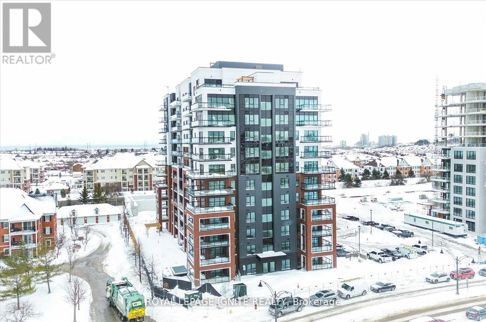 504 - 55 CLARINGTON BOULEVARD