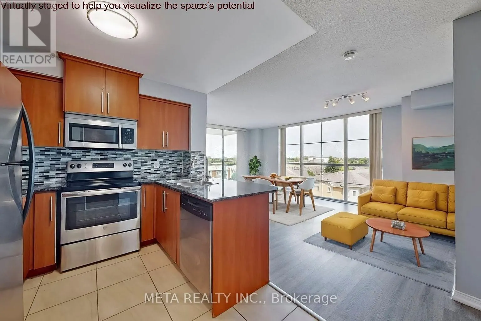 5L - 8 ROSEBANK DRIVE