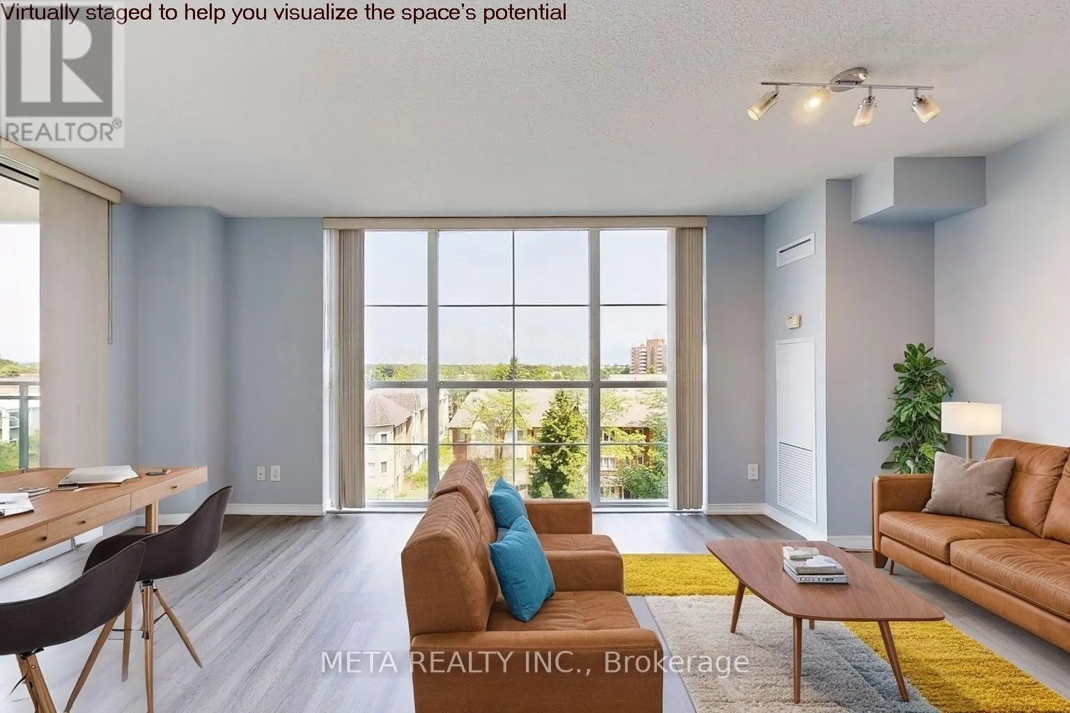 5L - 8 ROSEBANK DRIVE