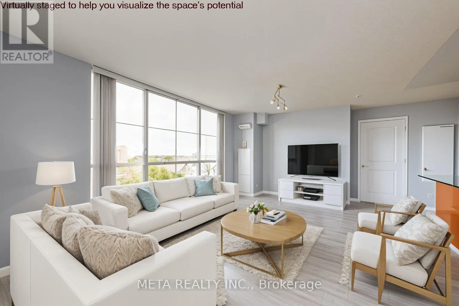 5L - 8 ROSEBANK DRIVE