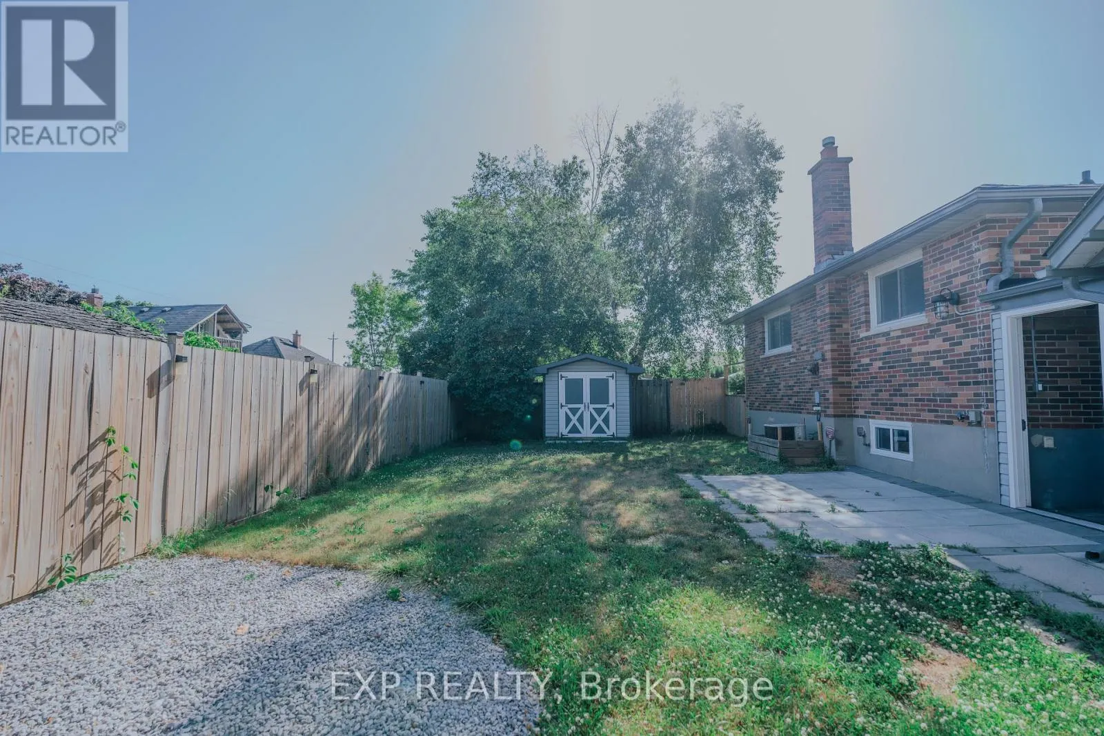39 SENECA AVENUE