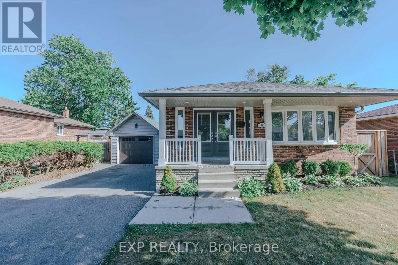 39 SENECA AVENUE