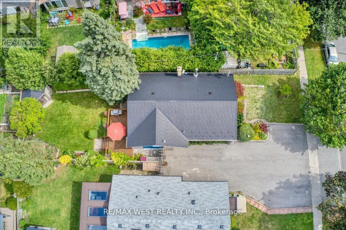 254 CONFEDERATION DRIVE