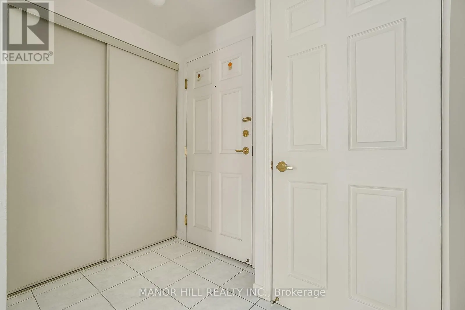 301 - 2351 KENNEDY ROAD