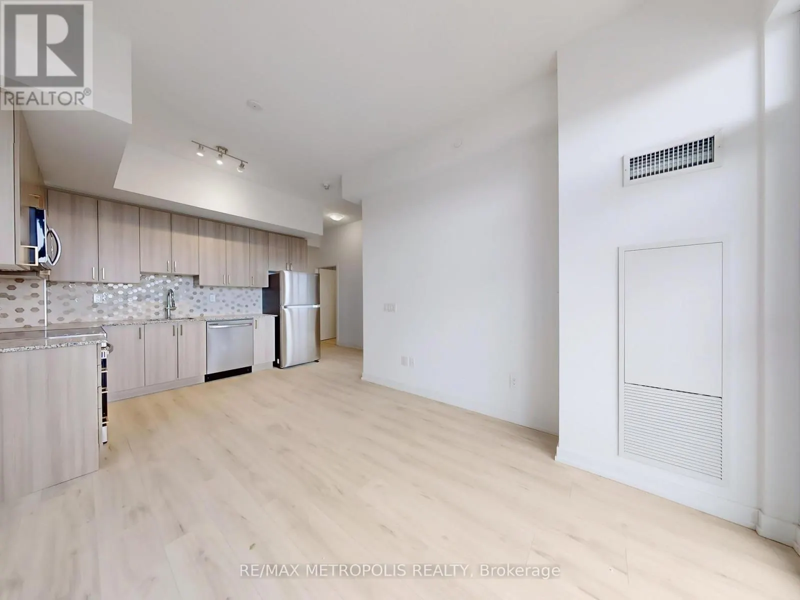 708 - 1435 CELEBRATION DRIVE