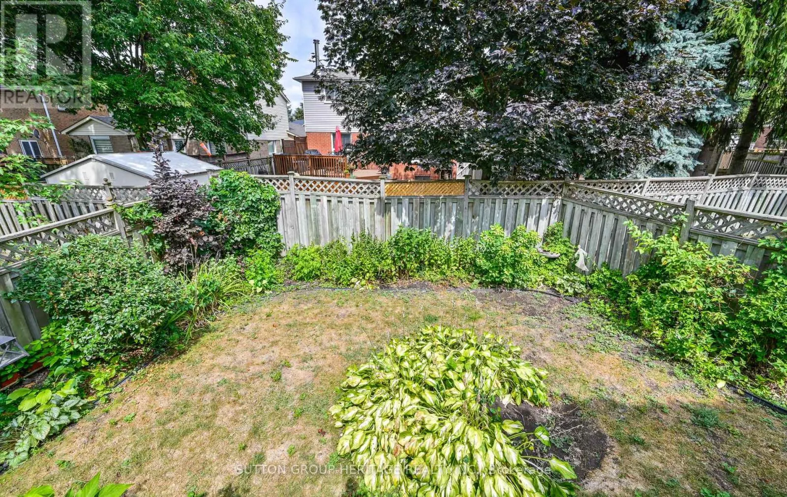 10 PLOWMAN DRIVE