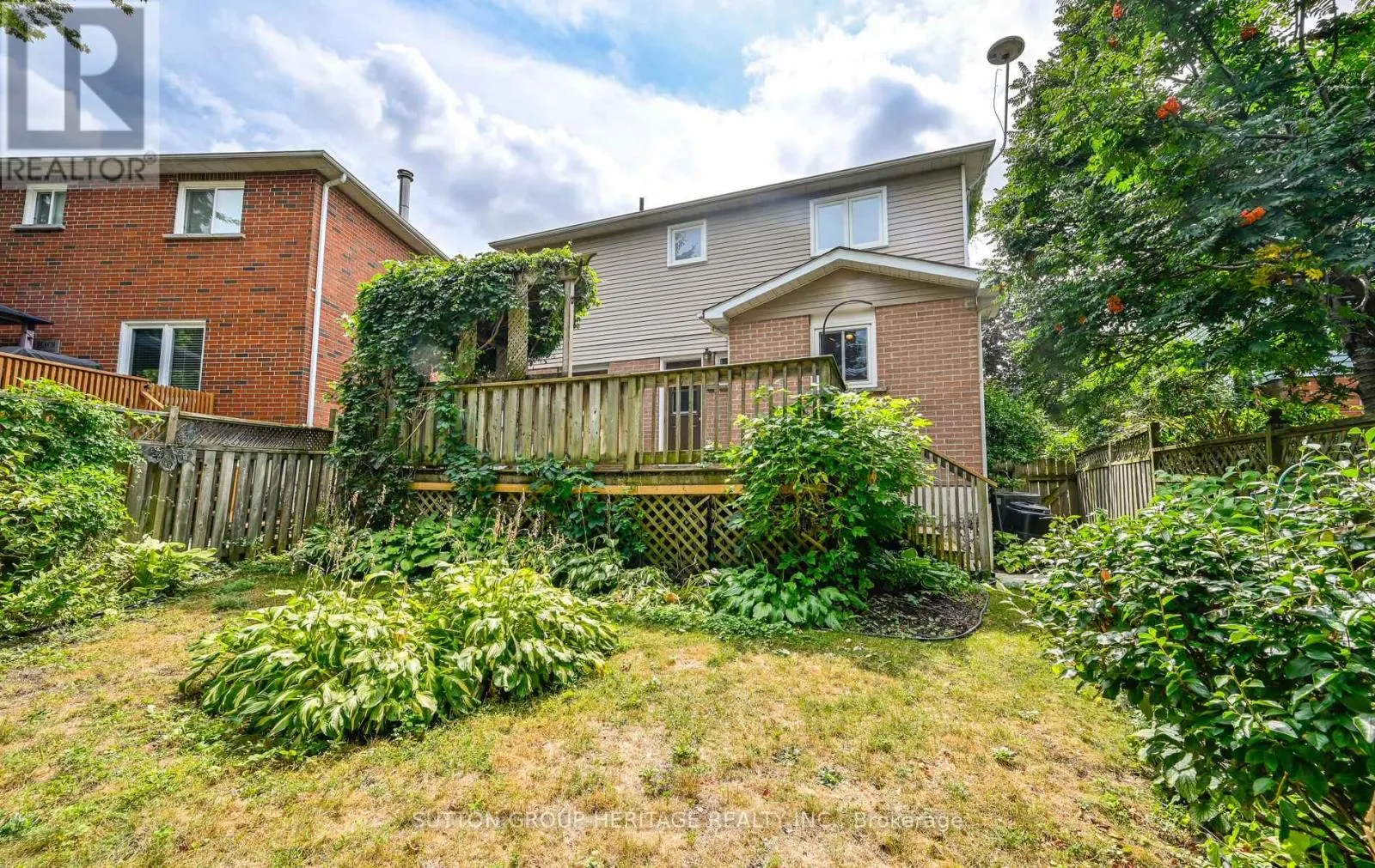 10 PLOWMAN DRIVE