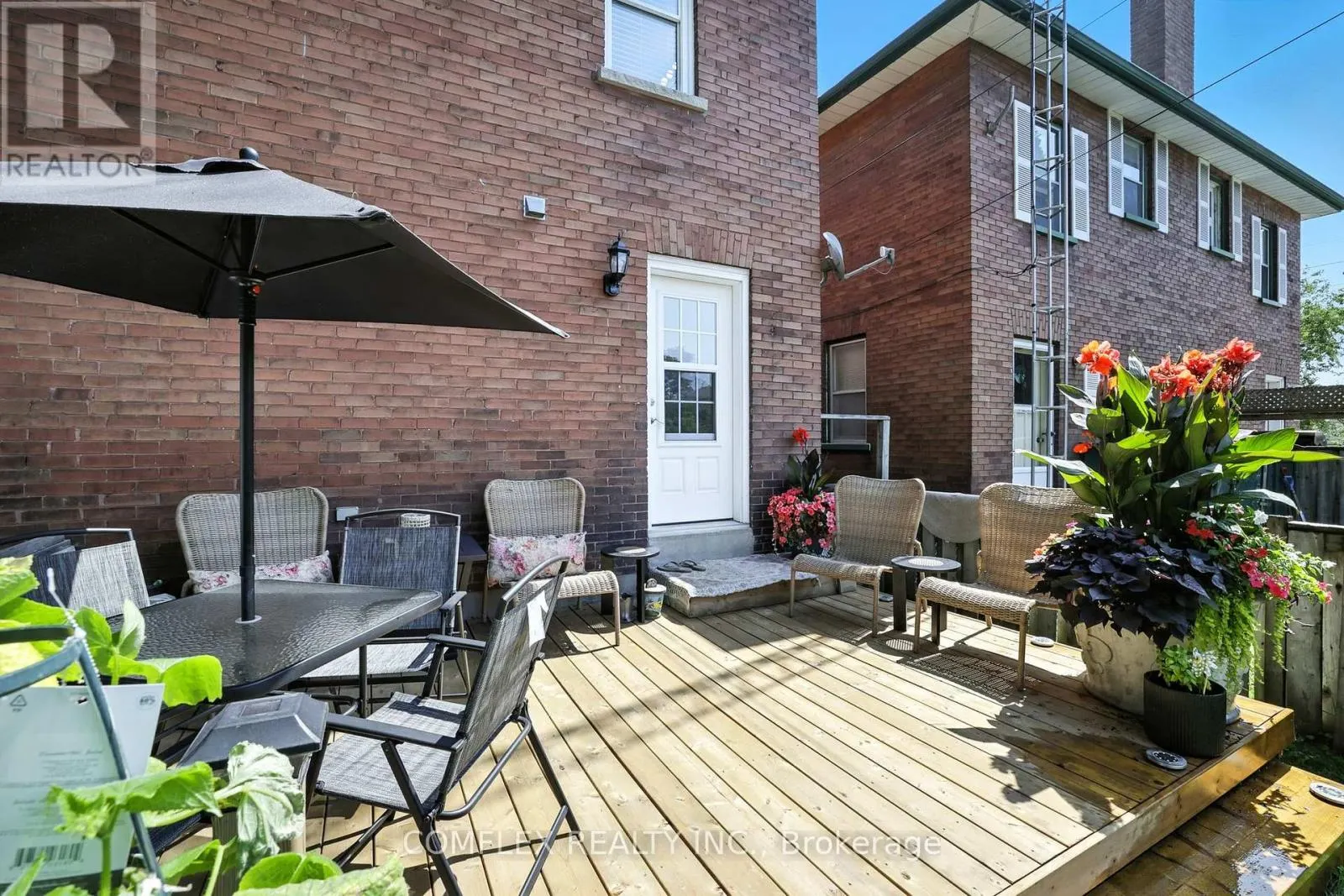 28 LIBERTY STREET S