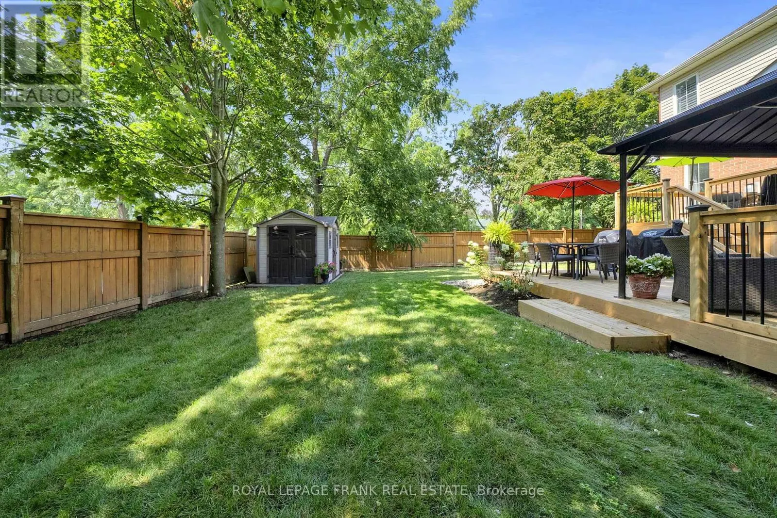 22 OSGOODE GATE