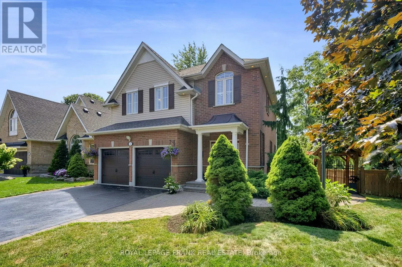 22 OSGOODE GATE